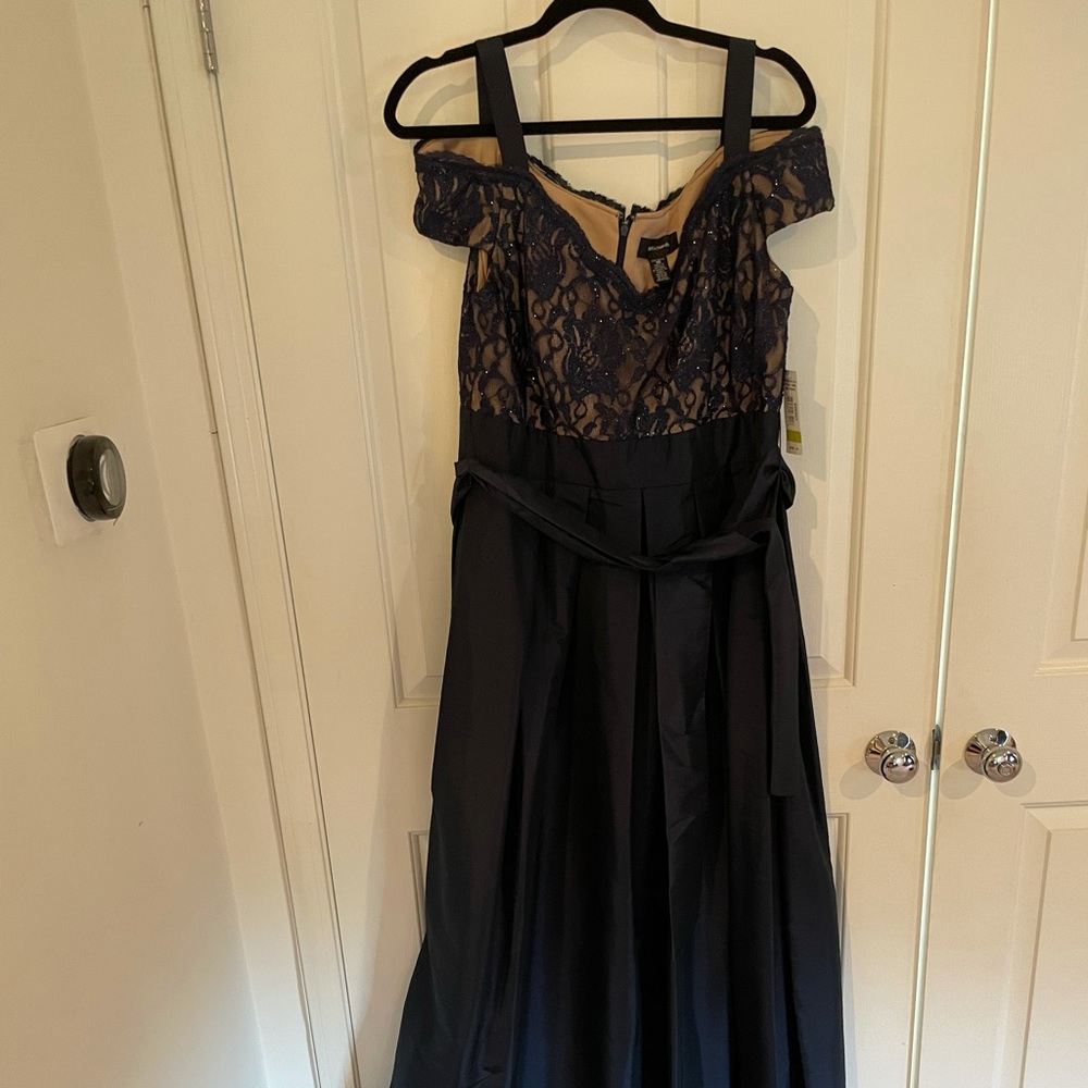 Long Navy blue dress with front tie- never used